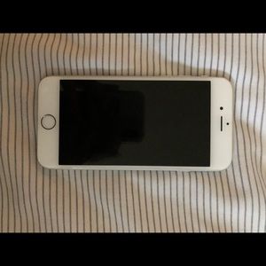 Apple iPhone 6 (unlocked)